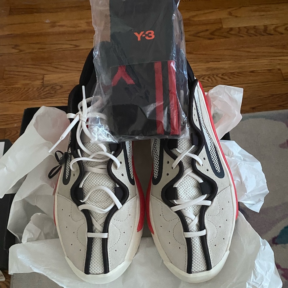 Brand new y3 with matching socks